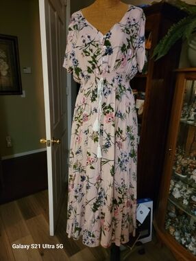 Women's Pink Floral Maxi Dress with Short Sleeves
